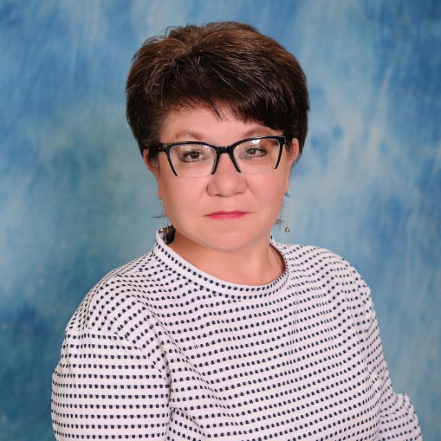 Яковлева Марина Сергеевна учитель начальных классов